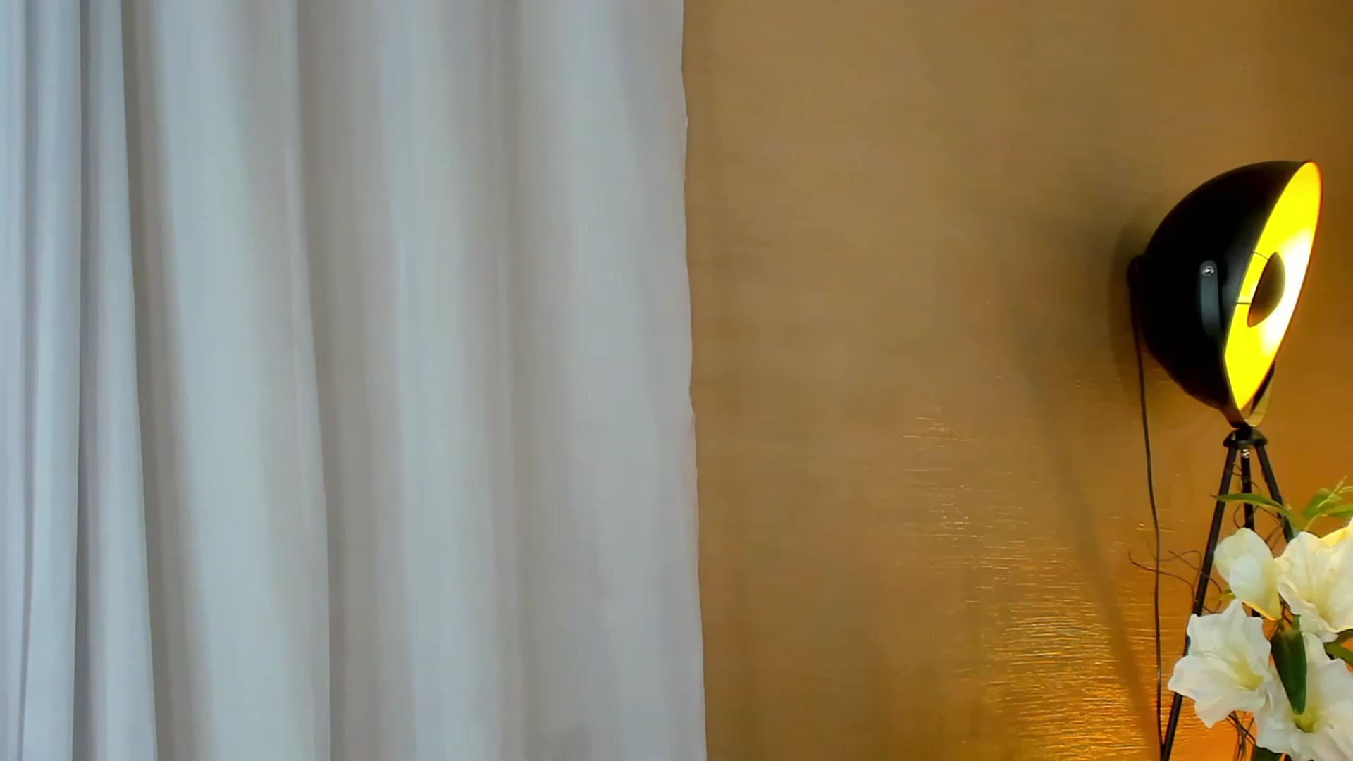 Gallery image thumbnail from AdySweet's myfreecams stream on, 11/18/2022, 03:00 image 4 of 20