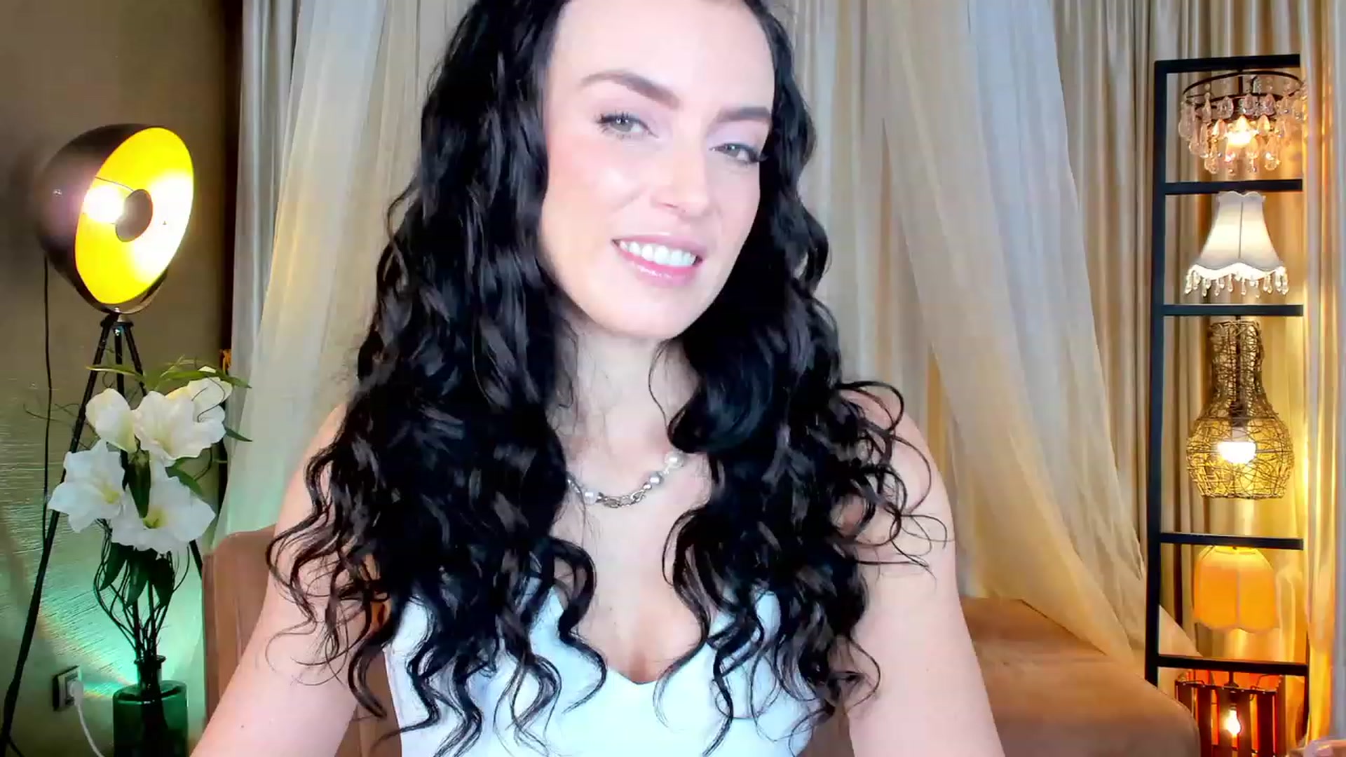 Gallery image thumbnail from AdySweet's myfreecams stream on, 11/19/2022, 02:46 image 1 of 20