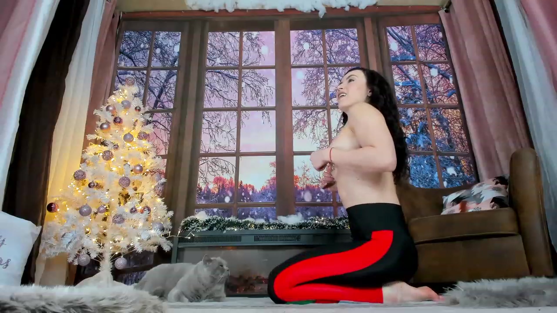 Gallery image thumbnail from AdySweet's myfreecams stream on, 12/21/2022, 03:16 image 8 of 20