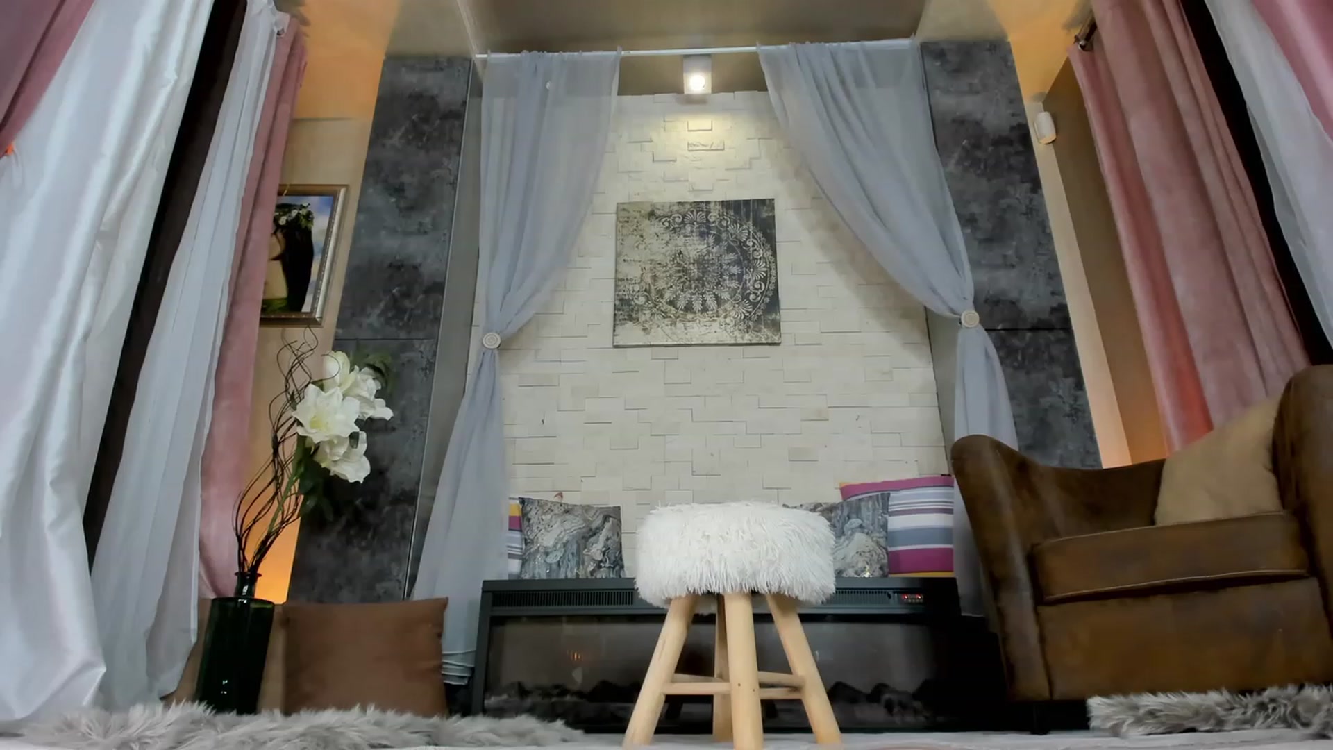 Gallery image thumbnail from AdySweet's myfreecams stream on, 02/16/2023, 02:35 image 12 of 20