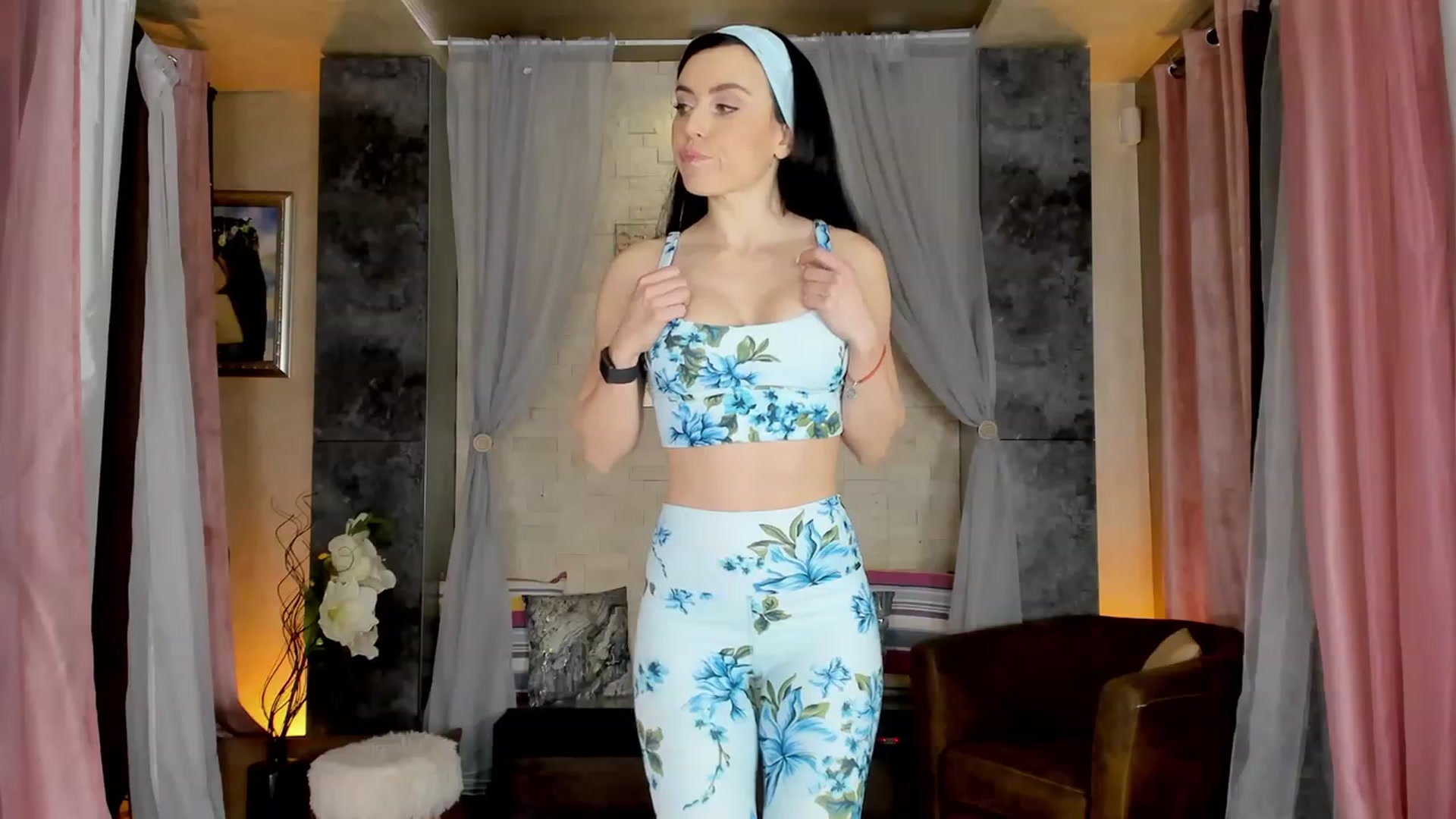 Gallery image thumbnail from AdySweet's myfreecams stream on, 03/06/2023, 02:18 image 8 of 20