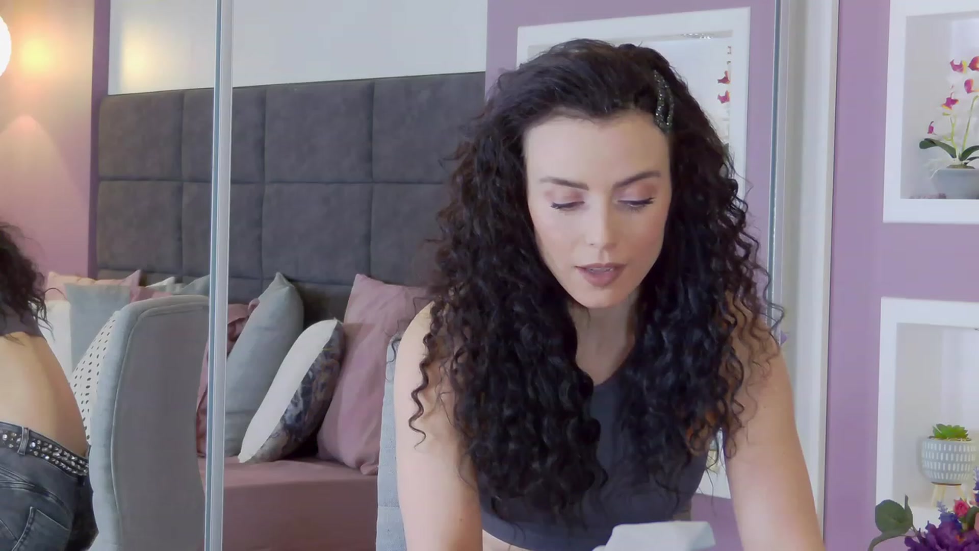 Gallery image thumbnail from AdySweet's myfreecams stream on, 03/31/2023, 23:51 image 19 of 20