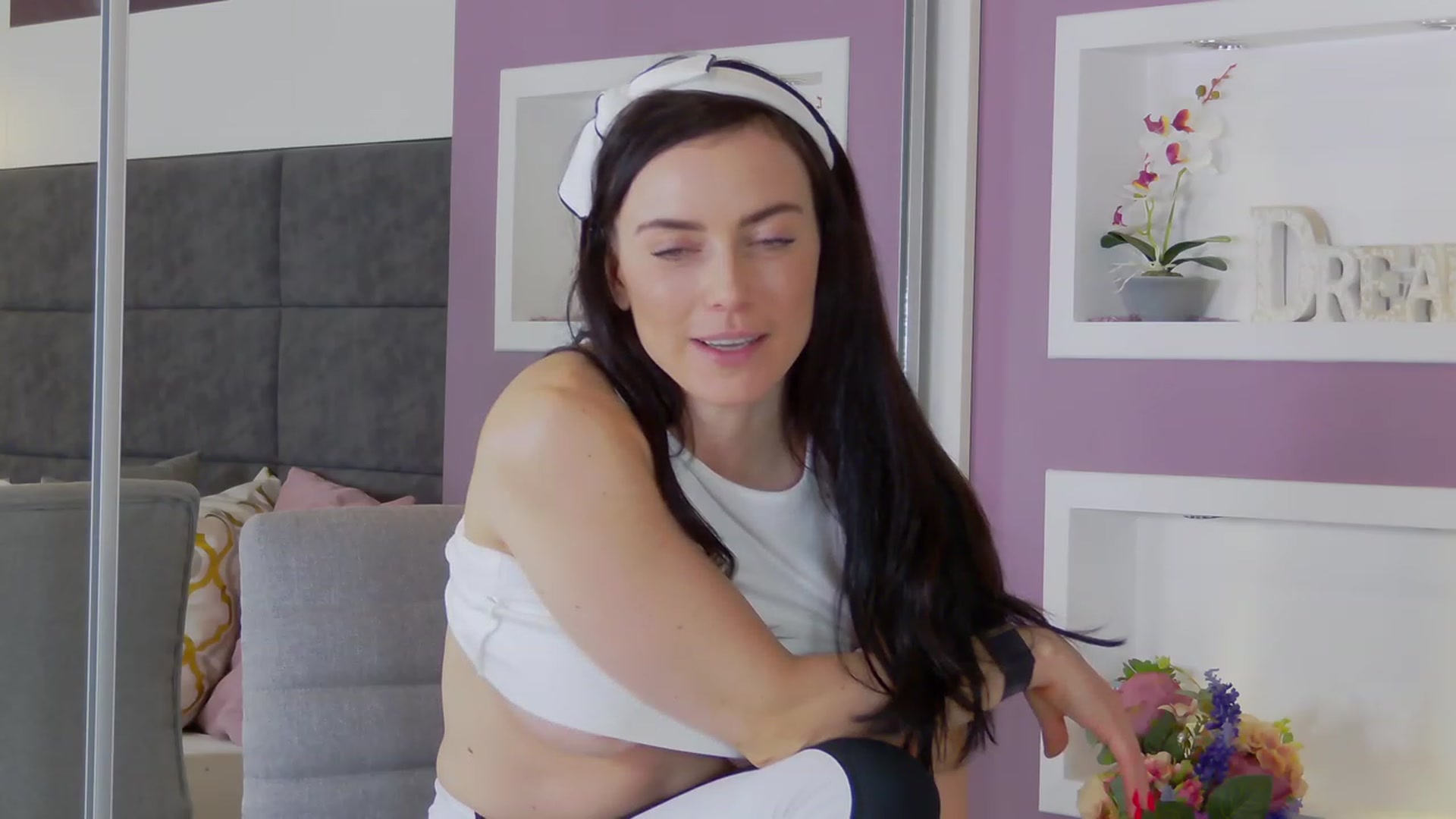 Gallery image thumbnail from AdySweet's myfreecams stream on, 05/21/2023, 02:21 image 14 of 20