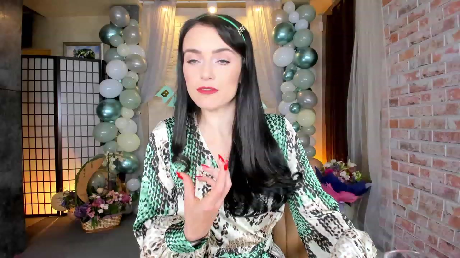 Gallery image thumbnail from AdySweet's myfreecams stream on, 06/21/2023, 24:25 image 11 of 20