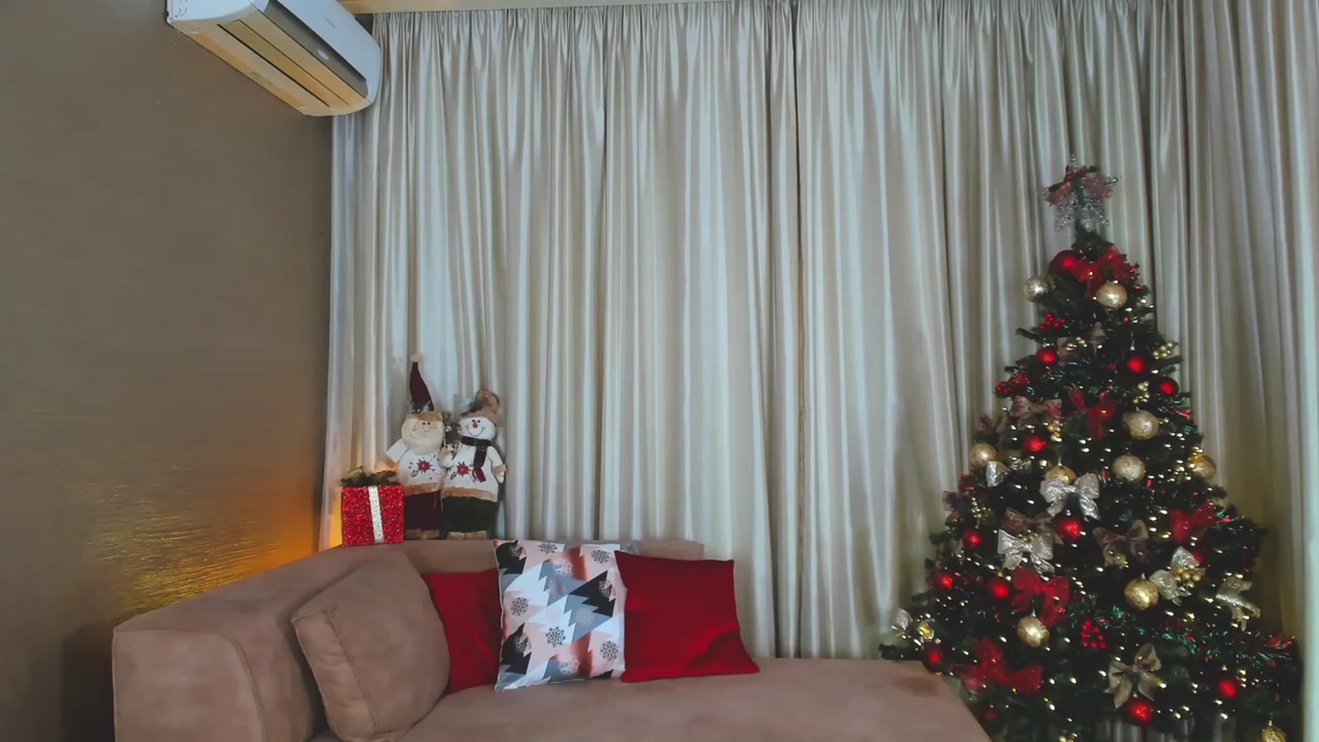 Gallery image thumbnail from AdySweet's myfreecams stream on, 12/14/2023, 03:18 image 12 of 20
