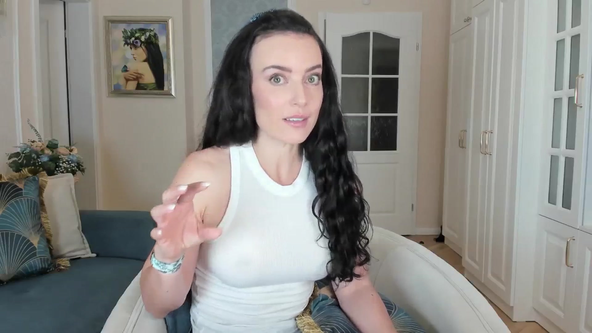 Gallery image thumbnail from AdySweet's myfreecams stream on, 08/14/2024, 03:47 image 6 of 20