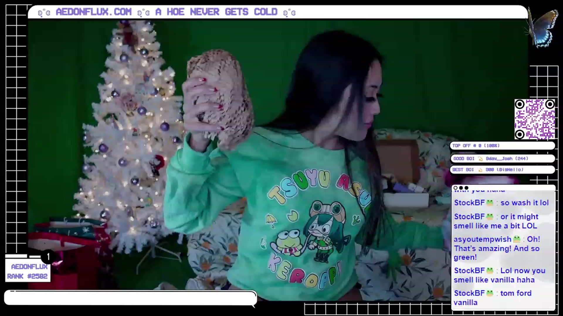 Gallery image thumbnail from AedonFlux's myfreecams stream on, 12/25/2022, 07:52 image 17 of 20