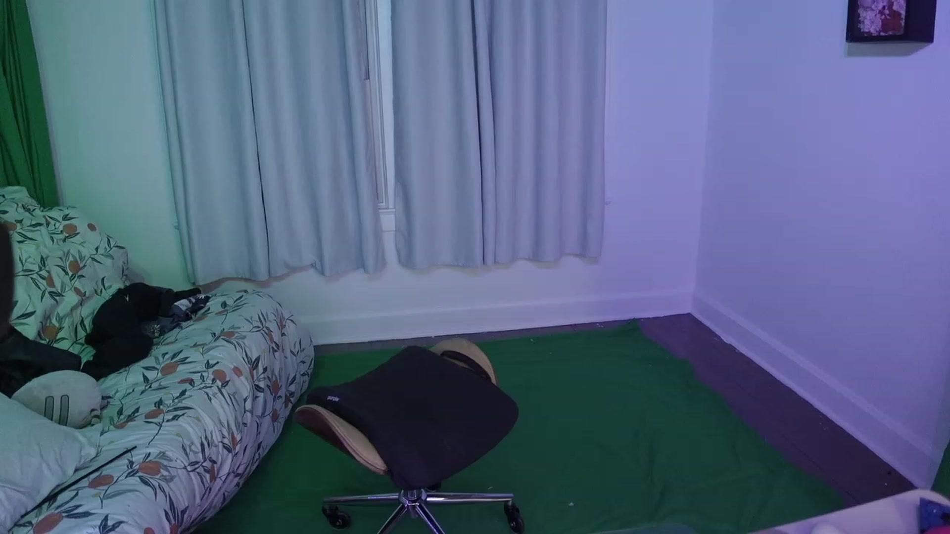 Gallery image thumbnail from AedonFlux's myfreecams stream on, 01/27/2023, 05:50 image 17 of 20