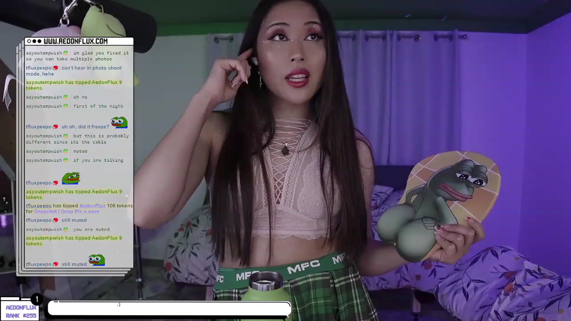 Gallery image thumbnail from AedonFlux's myfreecams stream on, 03/26/2023, 07:22 image 4 of 20