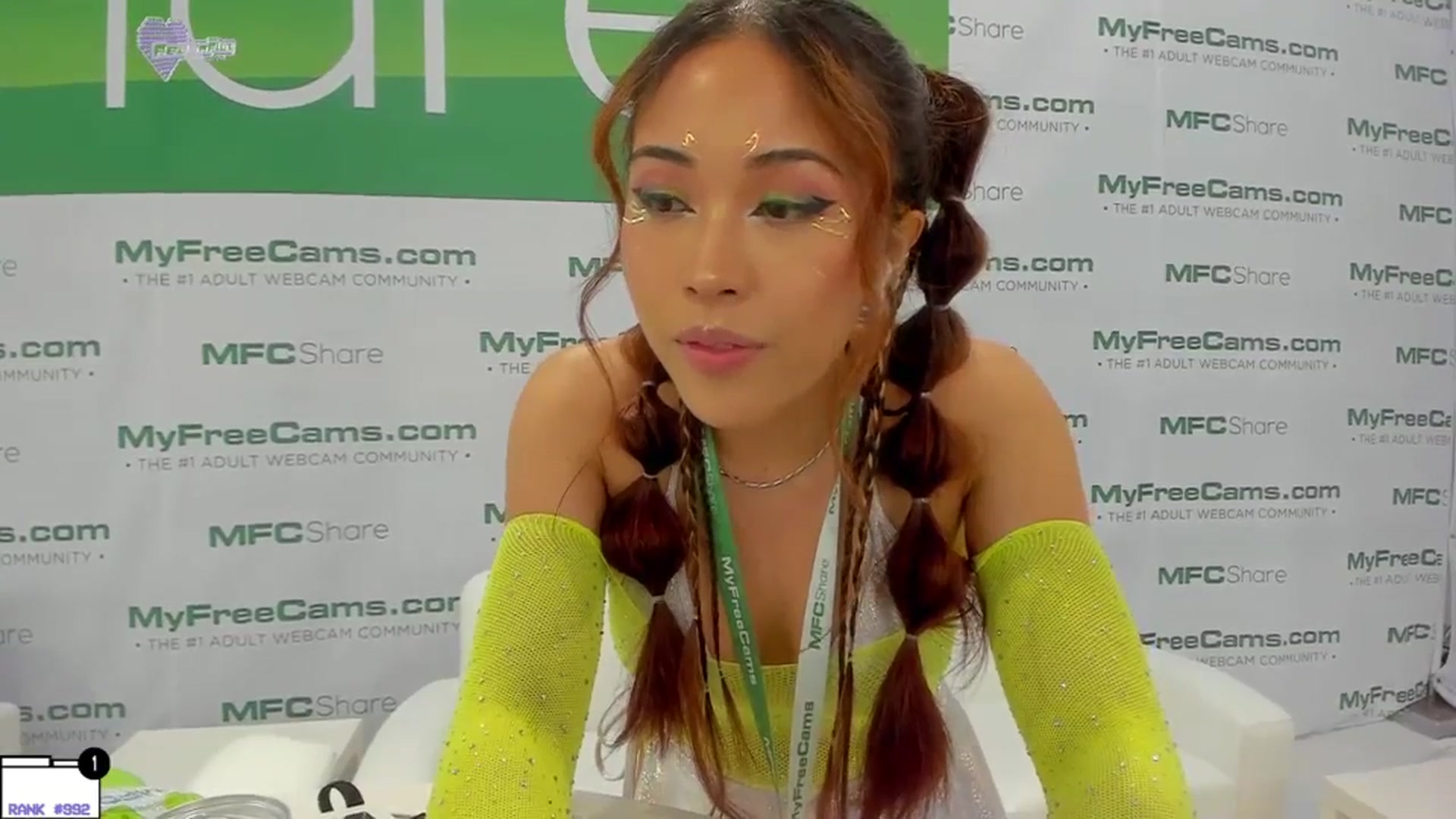 Gallery image thumbnail from AedonFlux's myfreecams stream on, 01/25/2024, 02:02 image 3 of 20