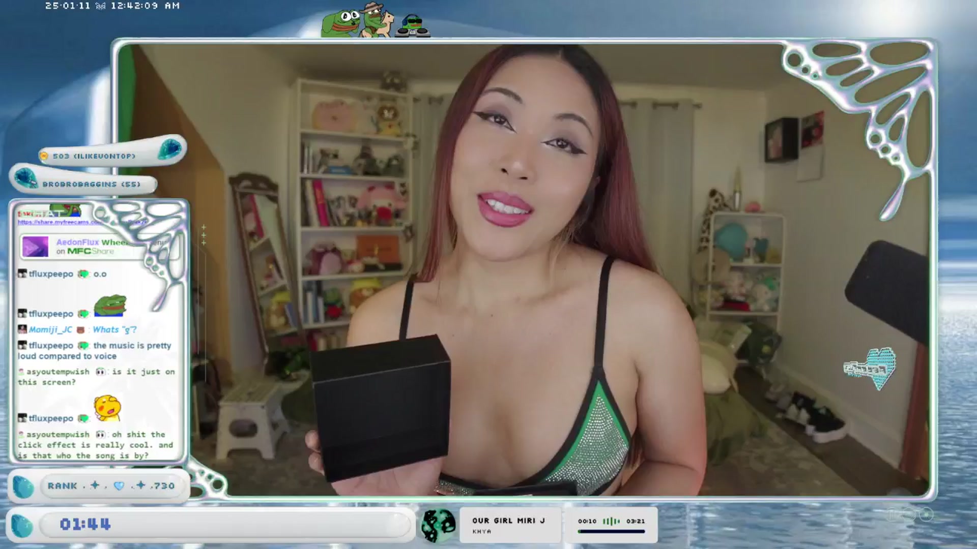 Gallery image thumbnail from AedonFlux's myfreecams stream on, 01/11/2025, 08:23 image 4 of 20