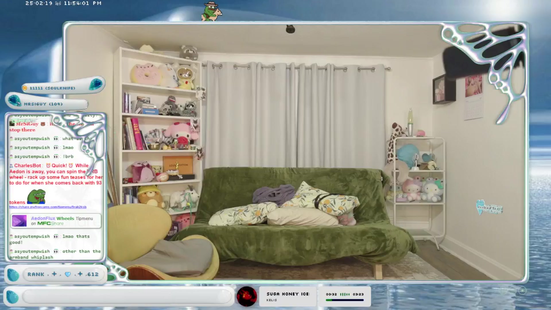 Gallery image thumbnail from AedonFlux's myfreecams stream on, 02/20/2025, 06:02 image 11 of 20