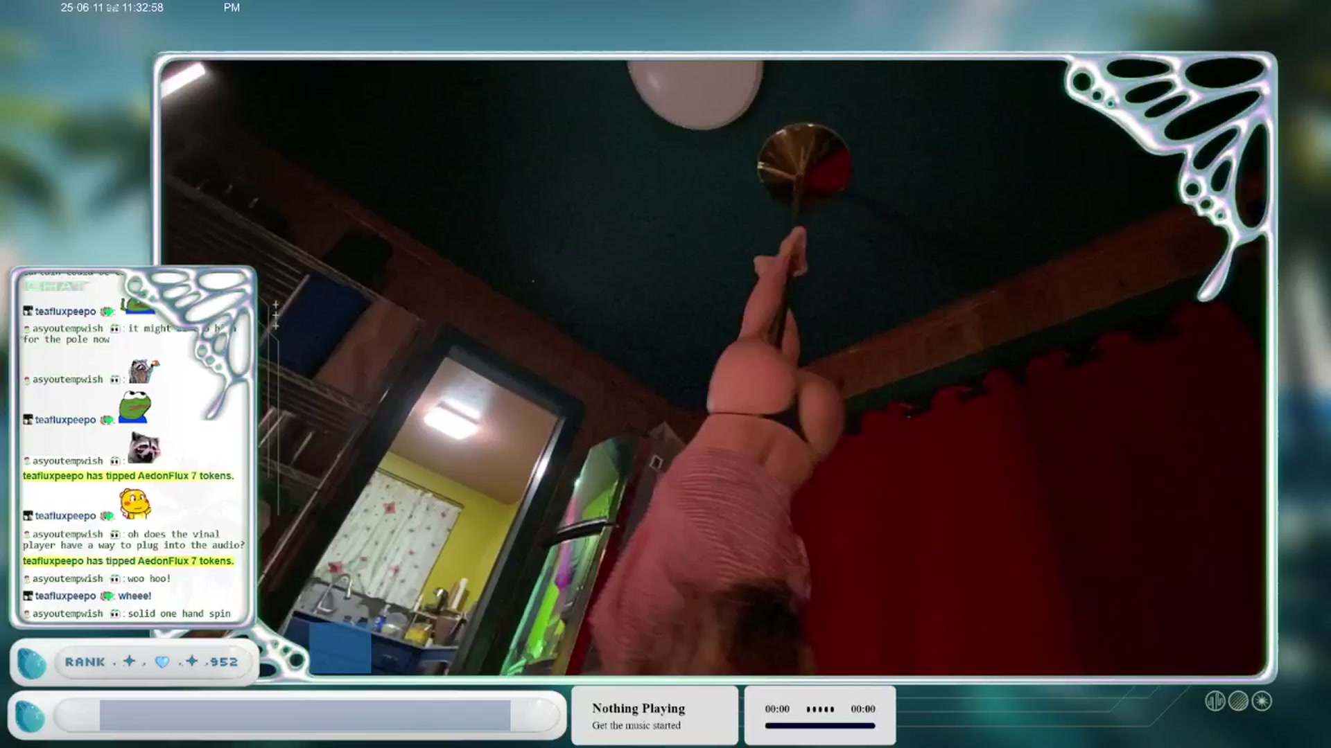 Gallery image thumbnail from AedonFlux's myfreecams stream on, 06/12/2025, 07:18 image 6 of 20