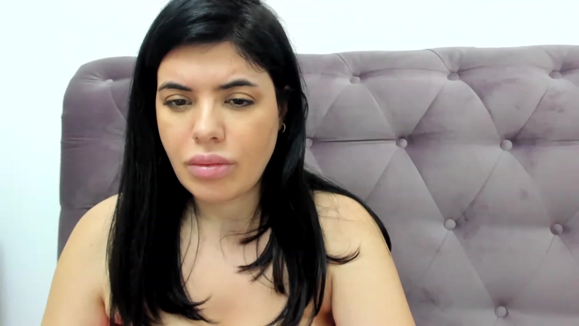 Gallery image thumbnail from Aeena's myfreecams stream on, 12/05/2022, 23:03 image 9 of 20