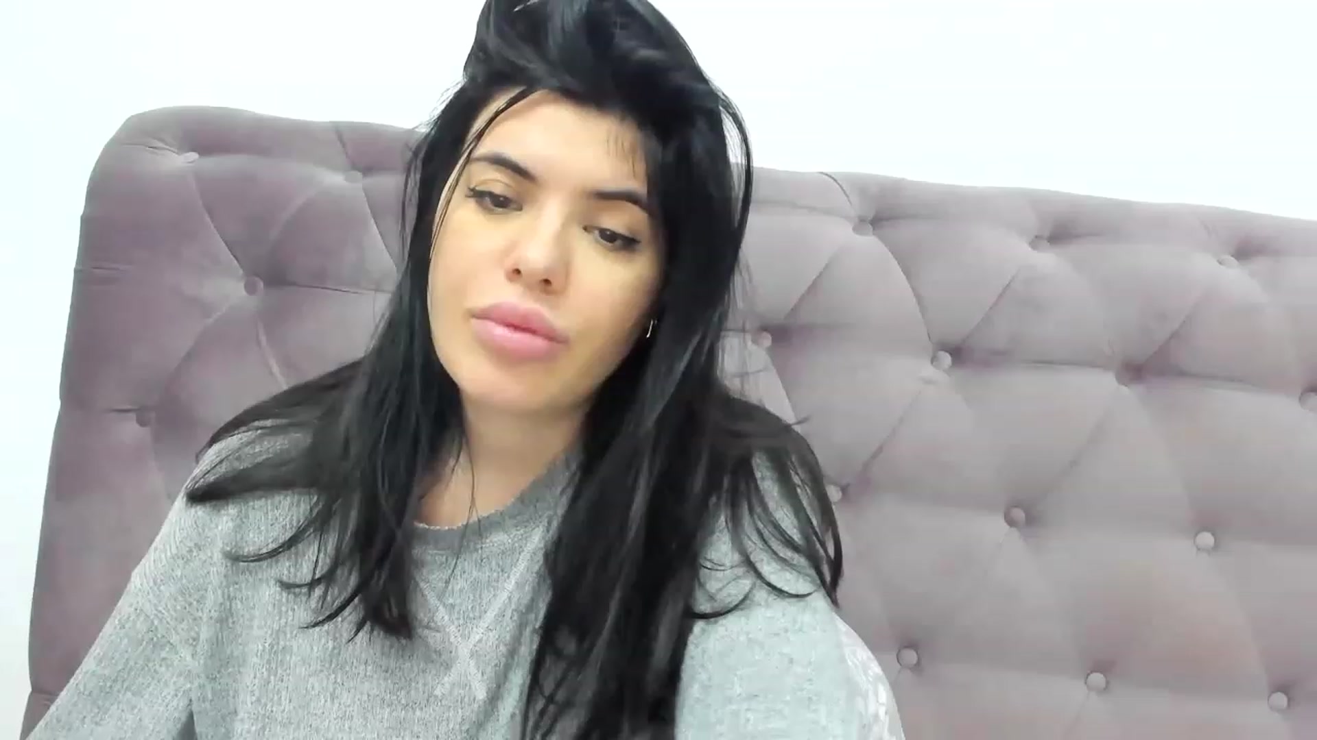 Gallery image thumbnail from Aeena's myfreecams stream on, 12/08/2022, 23:31 image 18 of 20