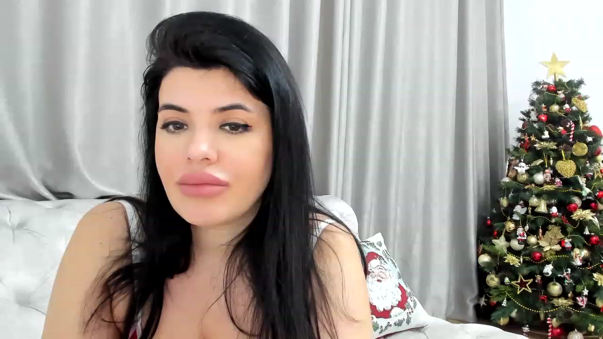 Gallery image thumbnail from Aeena's myfreecams stream on, 12/24/2022, 22:12 image 19 of 20