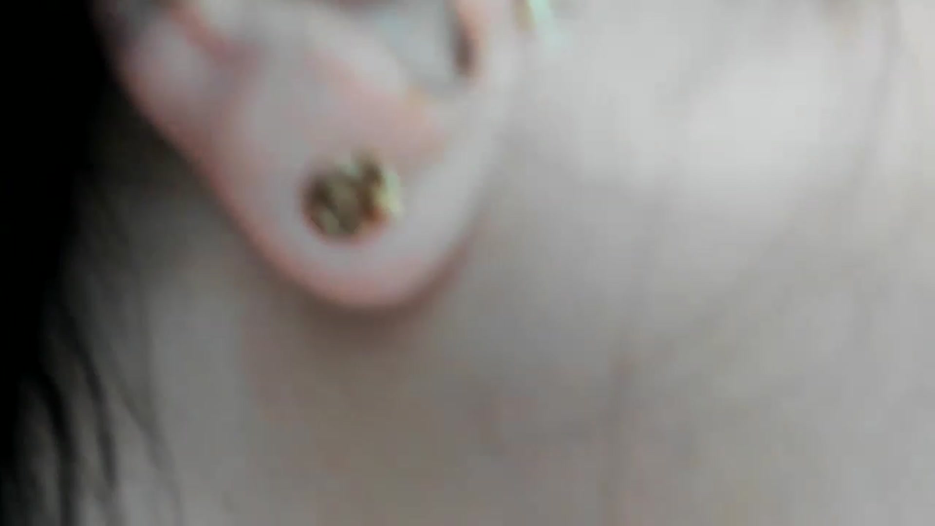 Gallery image thumbnail from Aeena's myfreecams stream on, 12/27/2022, 23:05 image 6 of 20