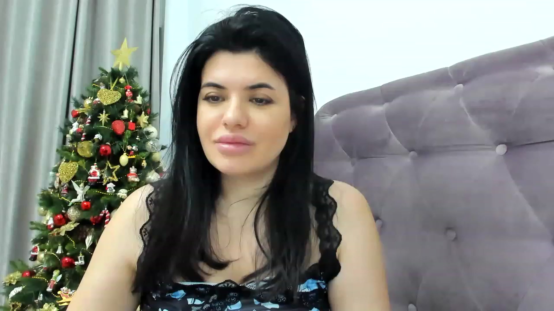Gallery image thumbnail from Aeena's myfreecams stream on, 12/28/2022, 23:03 image 11 of 20