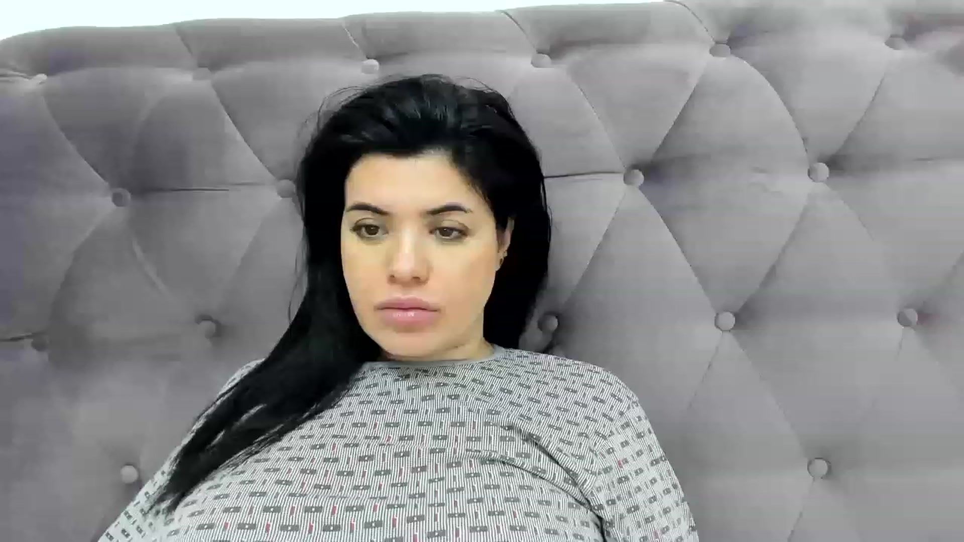 Gallery image thumbnail from Aeena's myfreecams stream on, 01/03/2023, 21:59 image 4 of 20