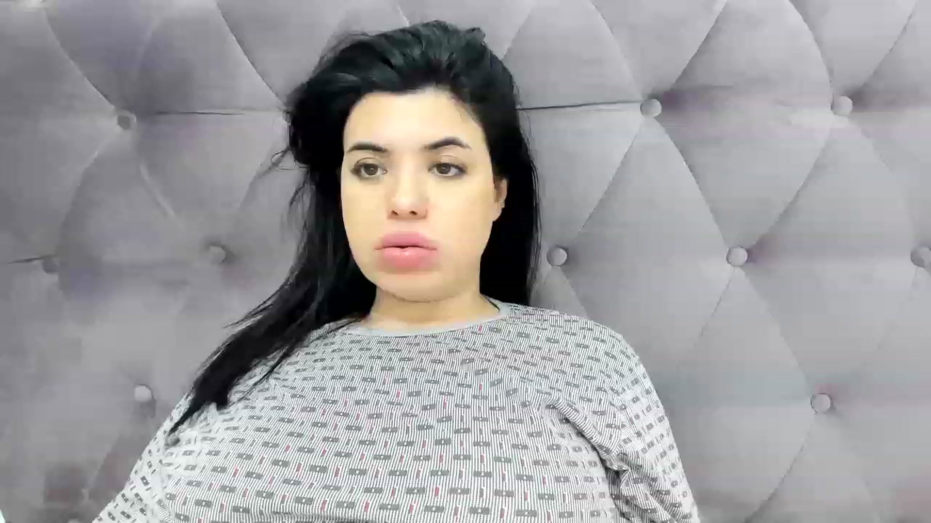 Gallery image thumbnail from Aeena's myfreecams stream on, 01/03/2023, 21:59 image 11 of 20