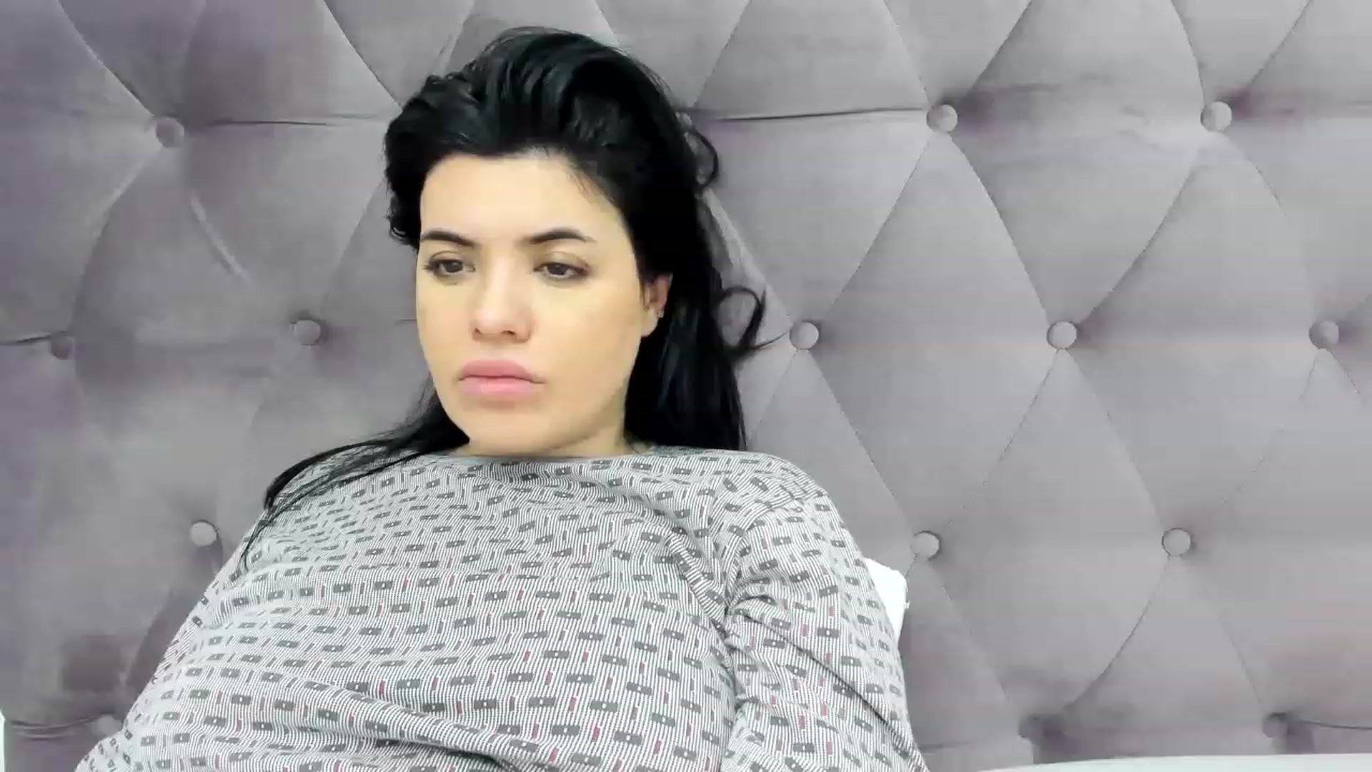Gallery image thumbnail from Aeena's myfreecams stream on, 01/03/2023, 21:59 image 19 of 20