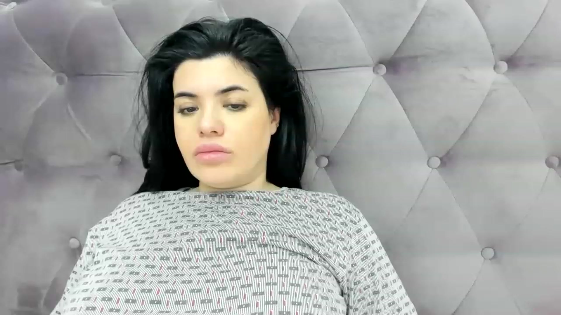 Gallery image thumbnail from Aeena's myfreecams stream on, 01/03/2023, 23:04 image 13 of 20