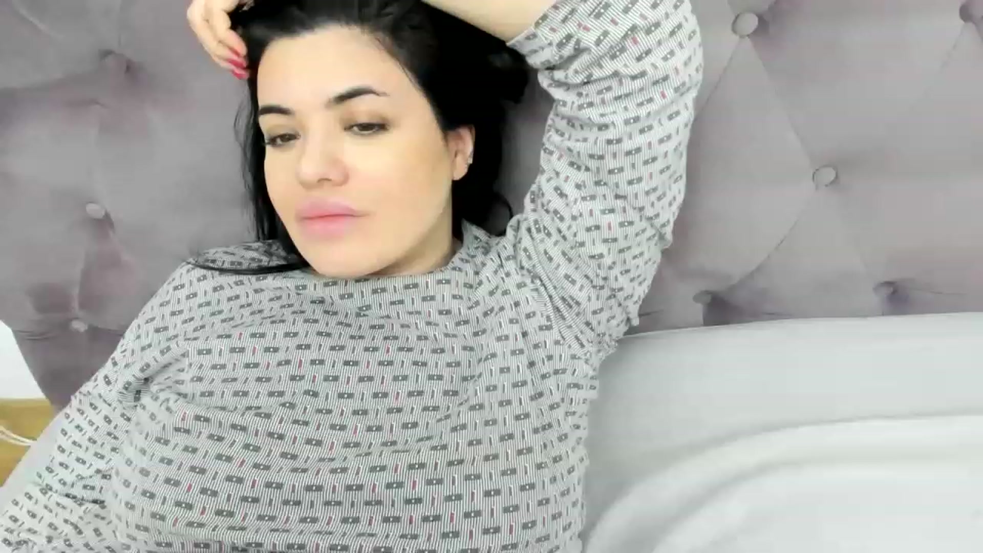 Gallery image thumbnail from Aeena's myfreecams stream on, 01/03/2023, 23:04 image 8 of 20