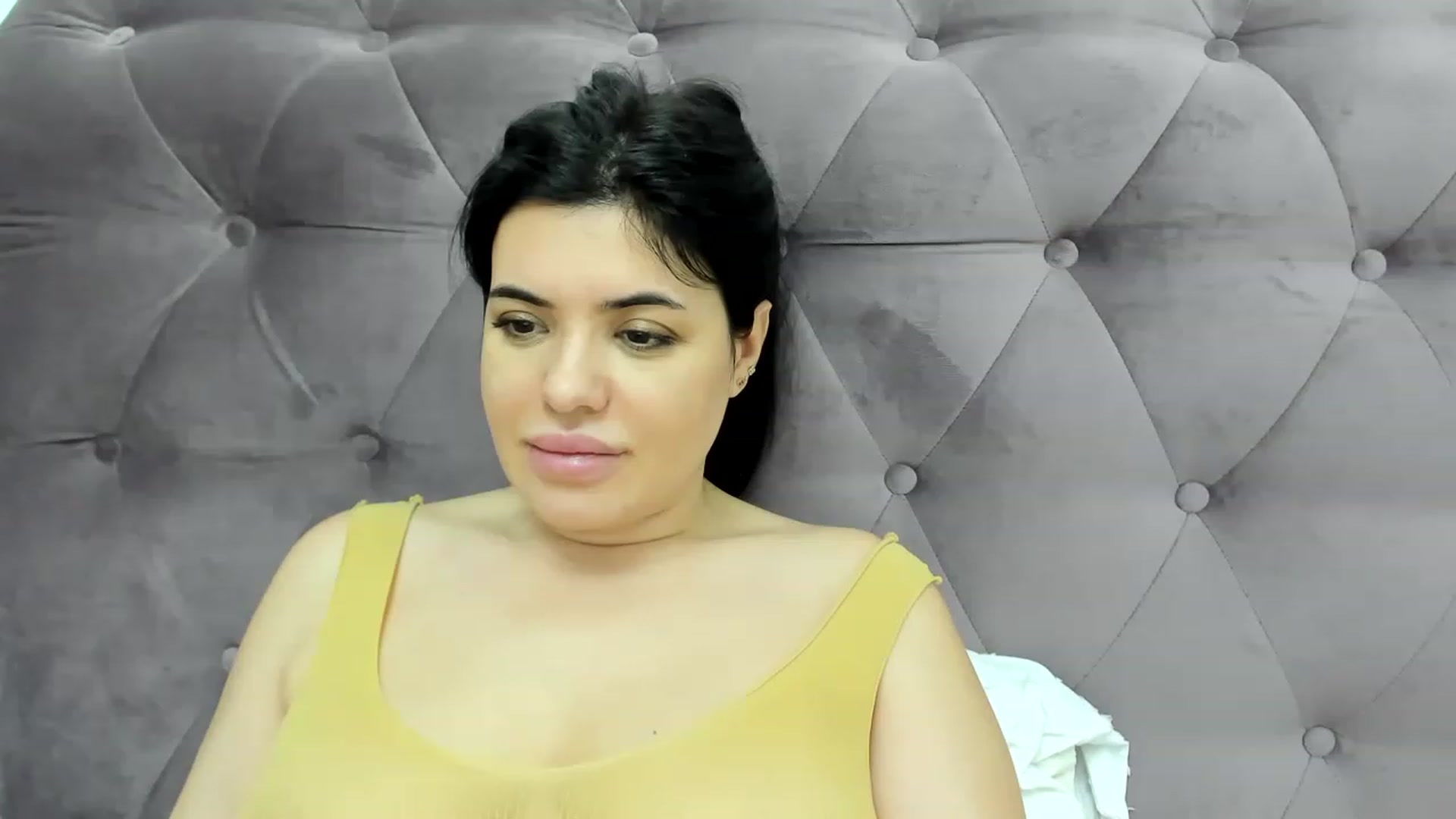 Gallery image thumbnail from Aeena's myfreecams stream on, 01/06/2023, 23:14 image 18 of 20