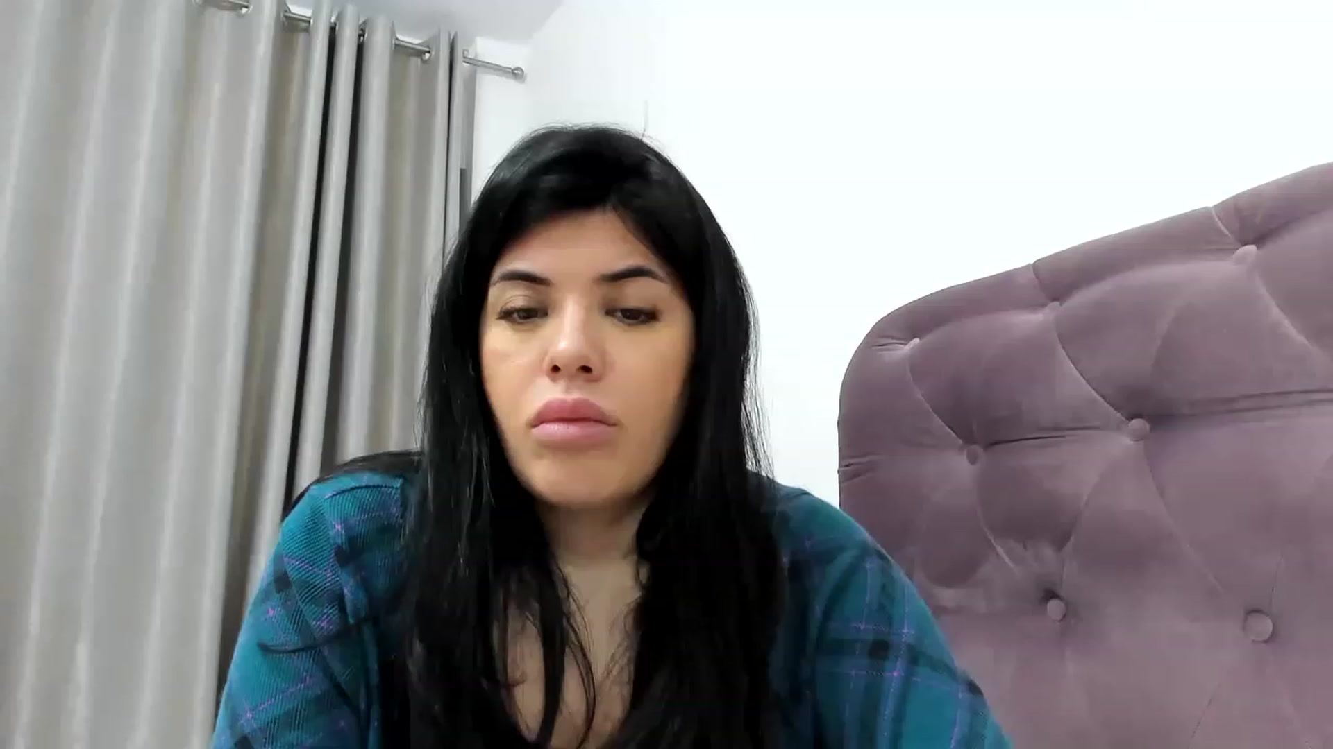 Gallery image thumbnail from Aeena's myfreecams stream on, 01/16/2023, 23:06 image 18 of 20