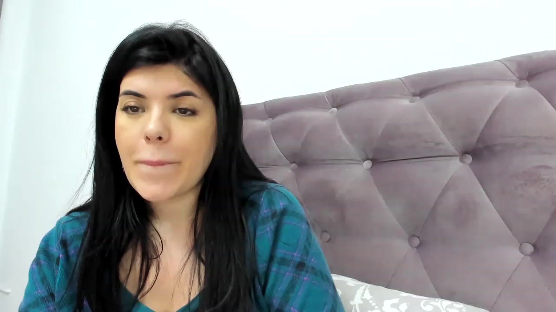 Gallery image thumbnail from Aeena's myfreecams stream on, 01/16/2023, 23:06 image 5 of 20