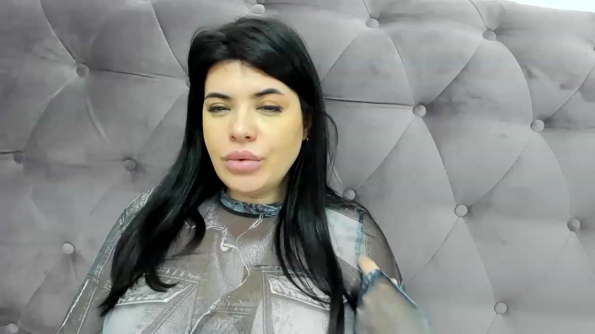 Gallery image thumbnail from Aeena's myfreecams stream on, 01/31/2023, 23:06 image 10 of 20