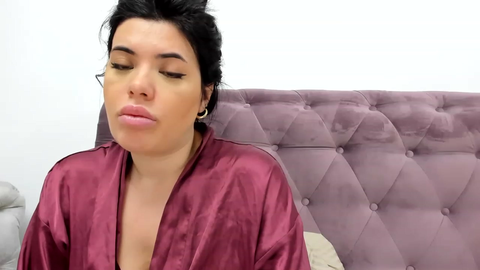 Gallery image thumbnail from Aeena's myfreecams stream on, 02/09/2023, 21:46 image 7 of 20