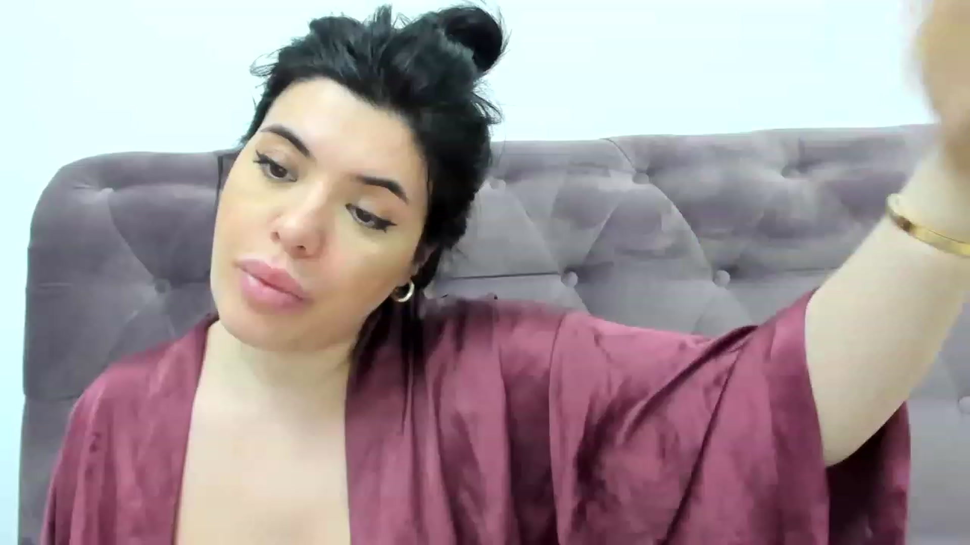 Gallery image thumbnail from Aeena's myfreecams stream on, 02/09/2023, 23:01 image 16 of 20