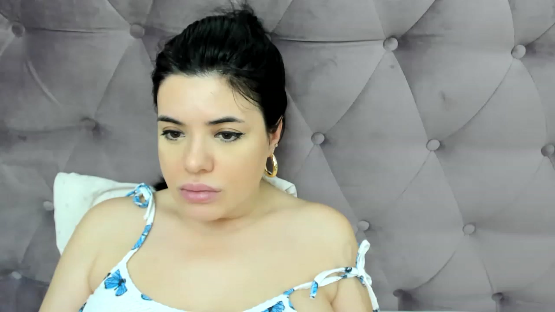 Gallery image thumbnail from Aeena's myfreecams stream on, 02/22/2023, 23:12 image 7 of 20
