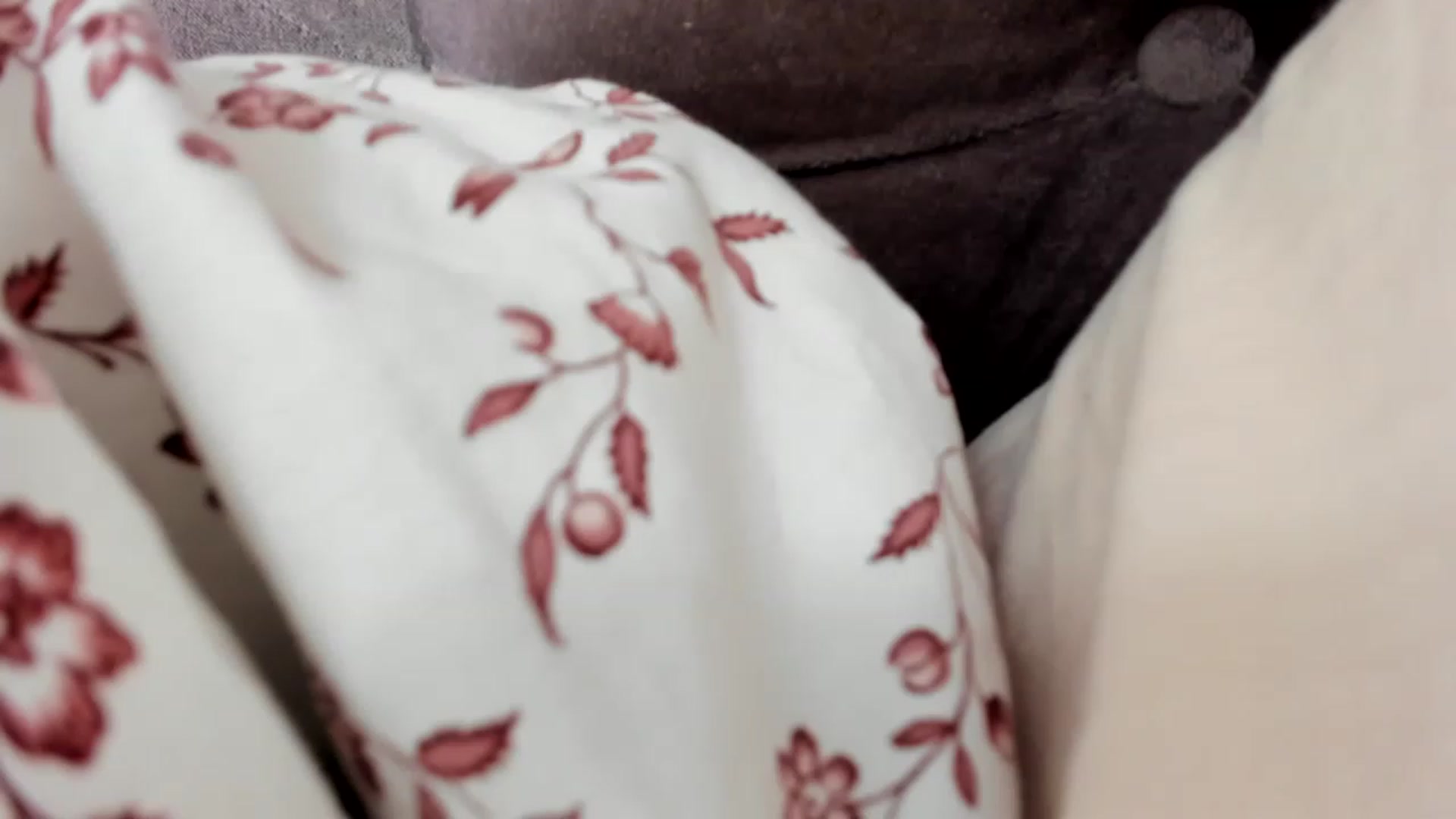 Gallery image thumbnail from Aeena's myfreecams stream on, 03/03/2023, 23:06 image 11 of 20