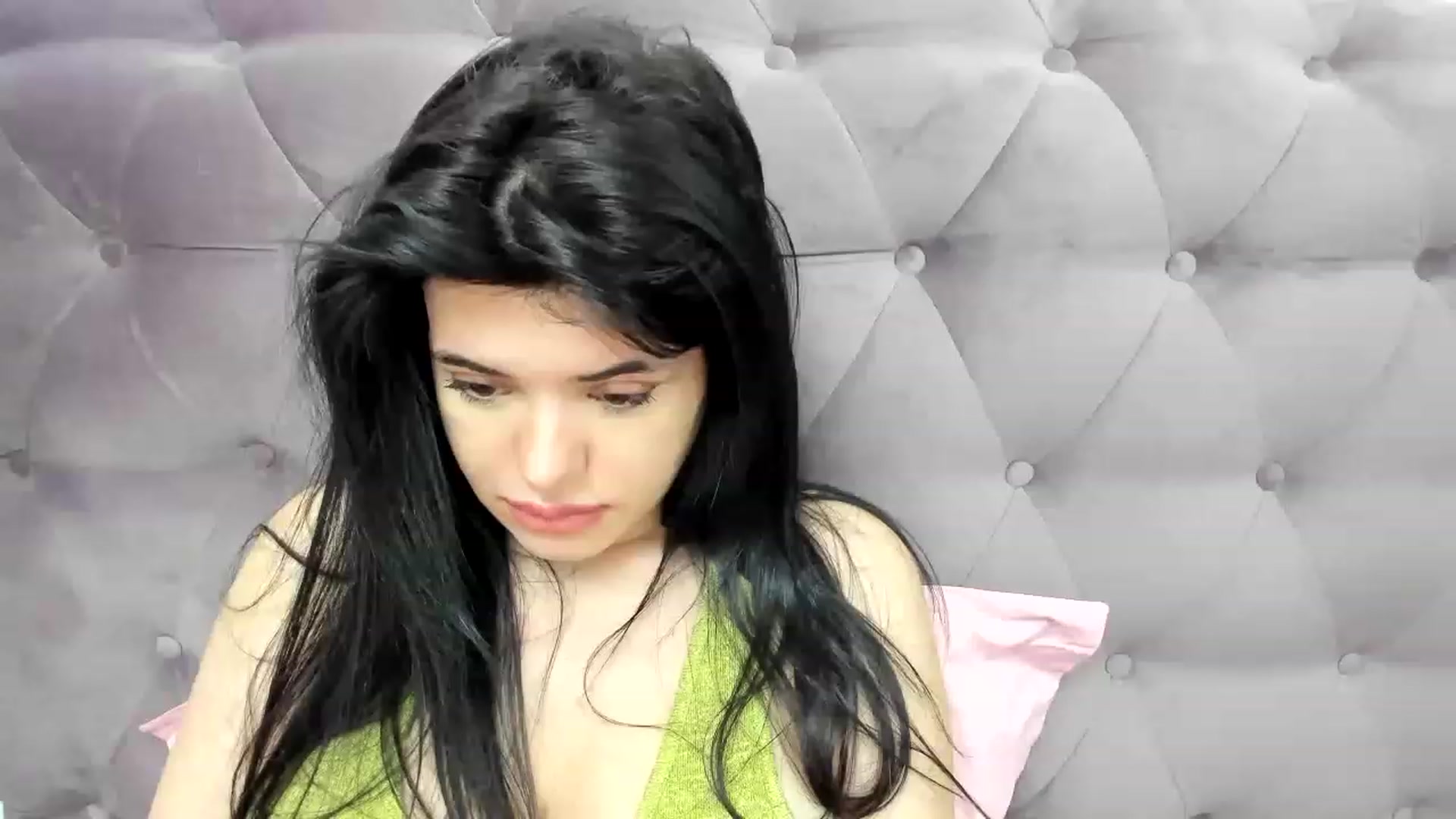 Gallery image thumbnail from Aeena's myfreecams stream on, 03/09/2023, 22:27 image 2 of 20