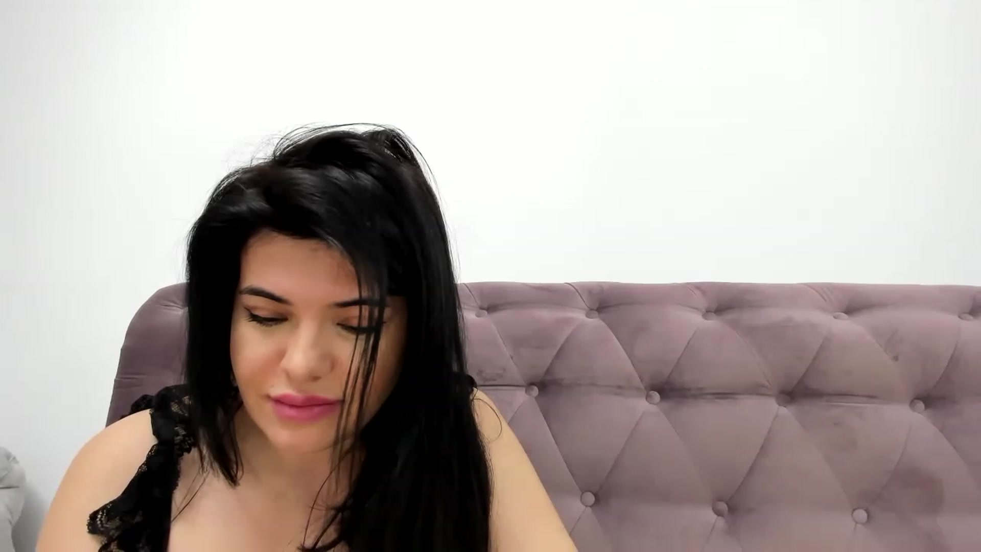 Gallery image thumbnail from Aeena's myfreecams stream on, 03/12/2023, 23:06 image 12 of 20