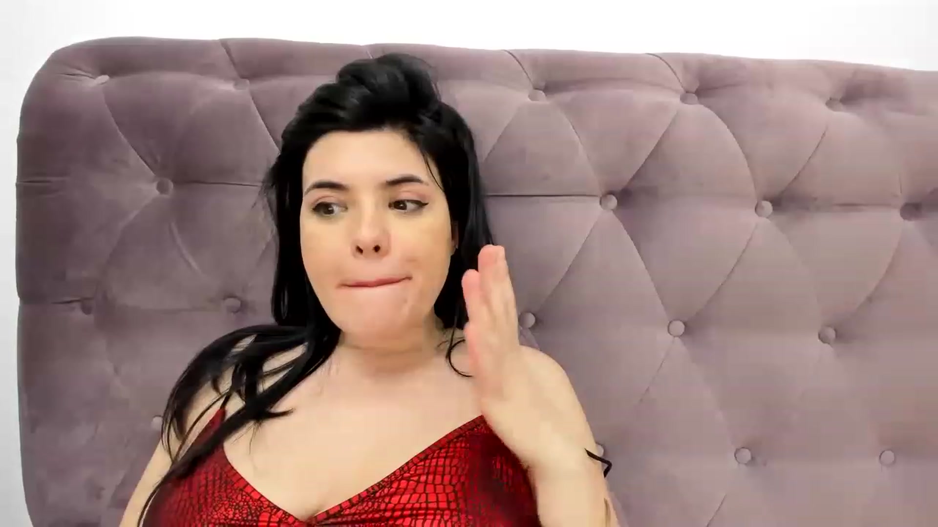 Gallery image thumbnail from Aeena's myfreecams stream on, 03/18/2023, 23:05 image 8 of 20