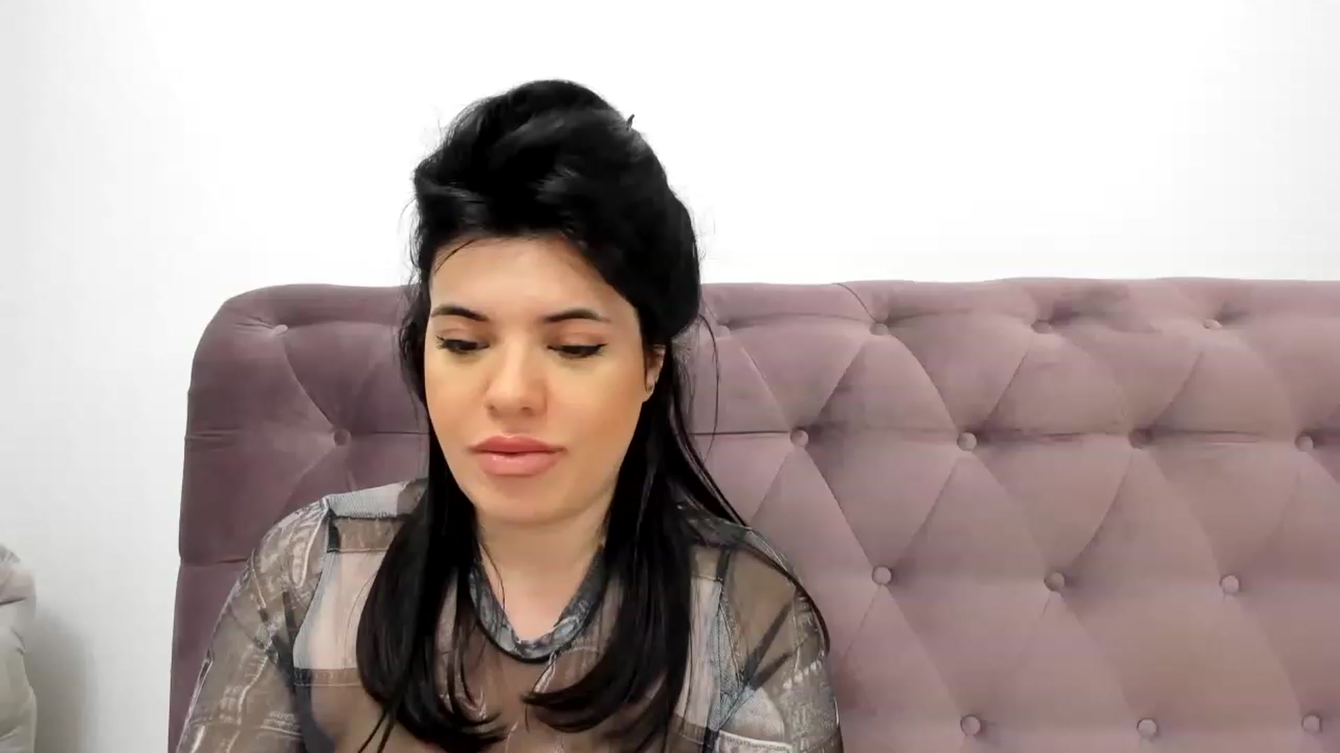 Gallery image thumbnail from Aeena's myfreecams stream on, 03/22/2023, 23:07 image 1 of 20