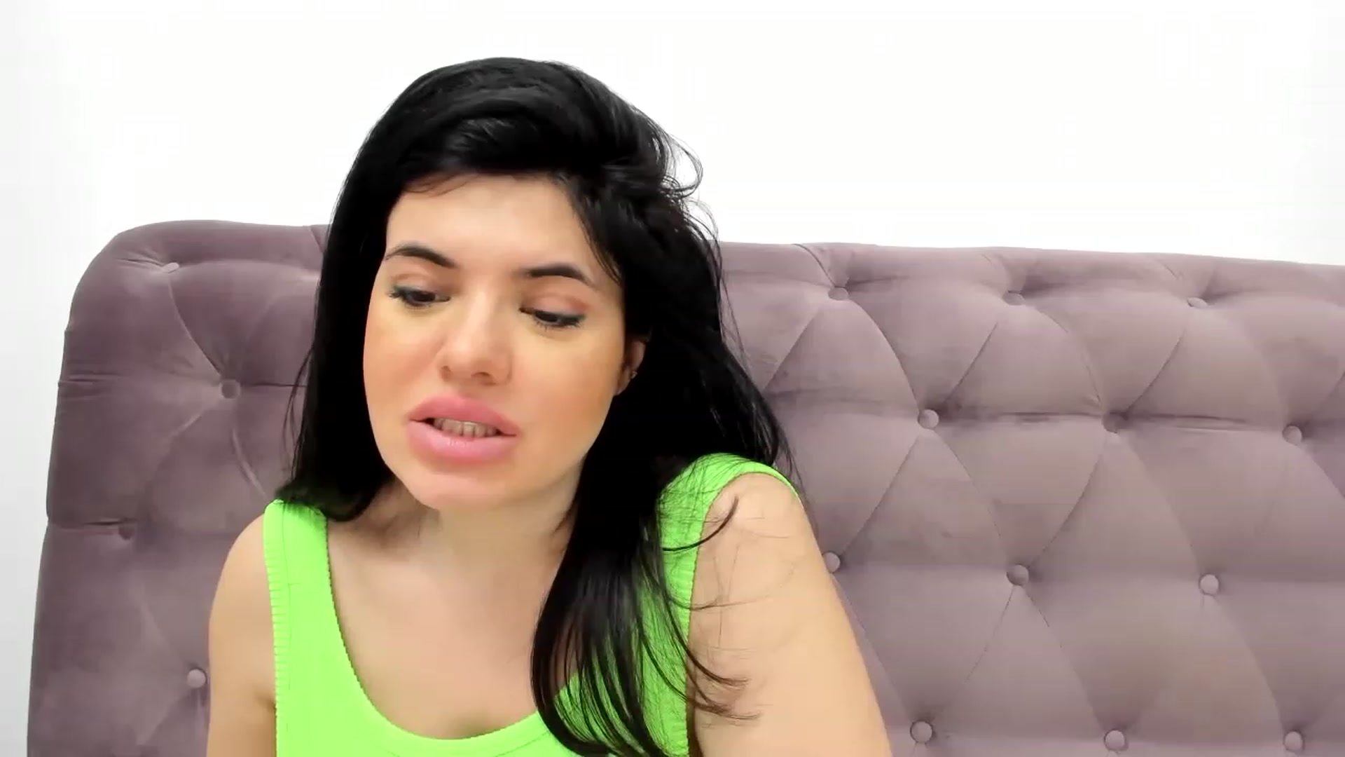 Gallery image thumbnail from Aeena's myfreecams stream on, 04/02/2023, 22:11 image 8 of 20