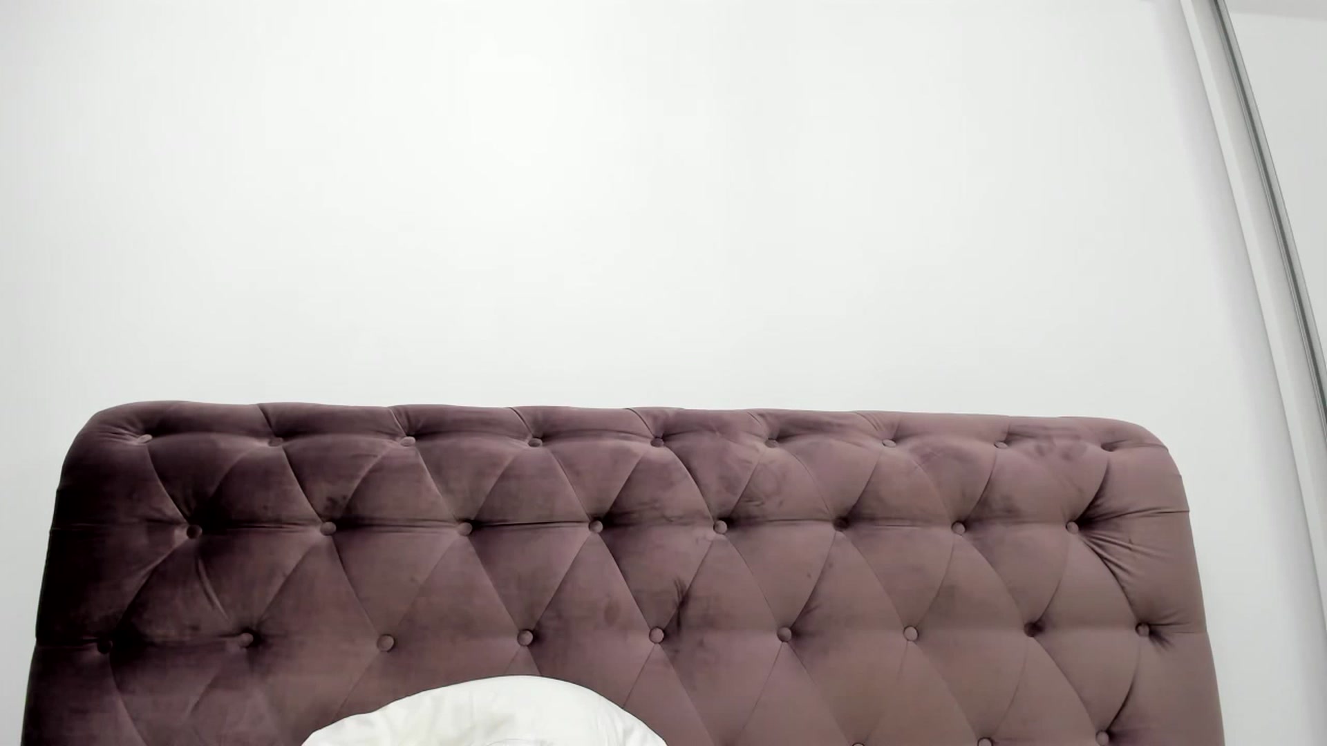 Gallery image thumbnail from Aeena's myfreecams stream on, 04/21/2023, 21:15 image 7 of 20