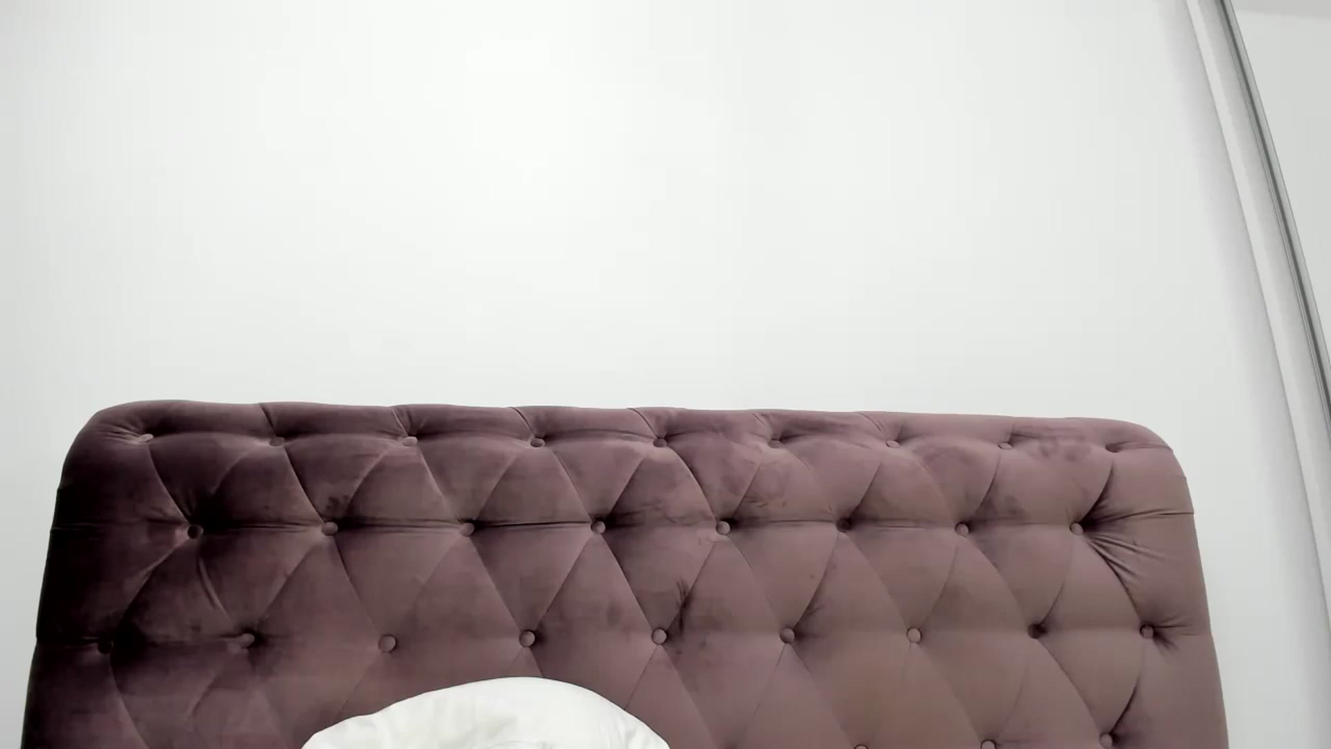 Gallery image thumbnail from Aeena's myfreecams stream on, 04/21/2023, 21:15 image 6 of 20