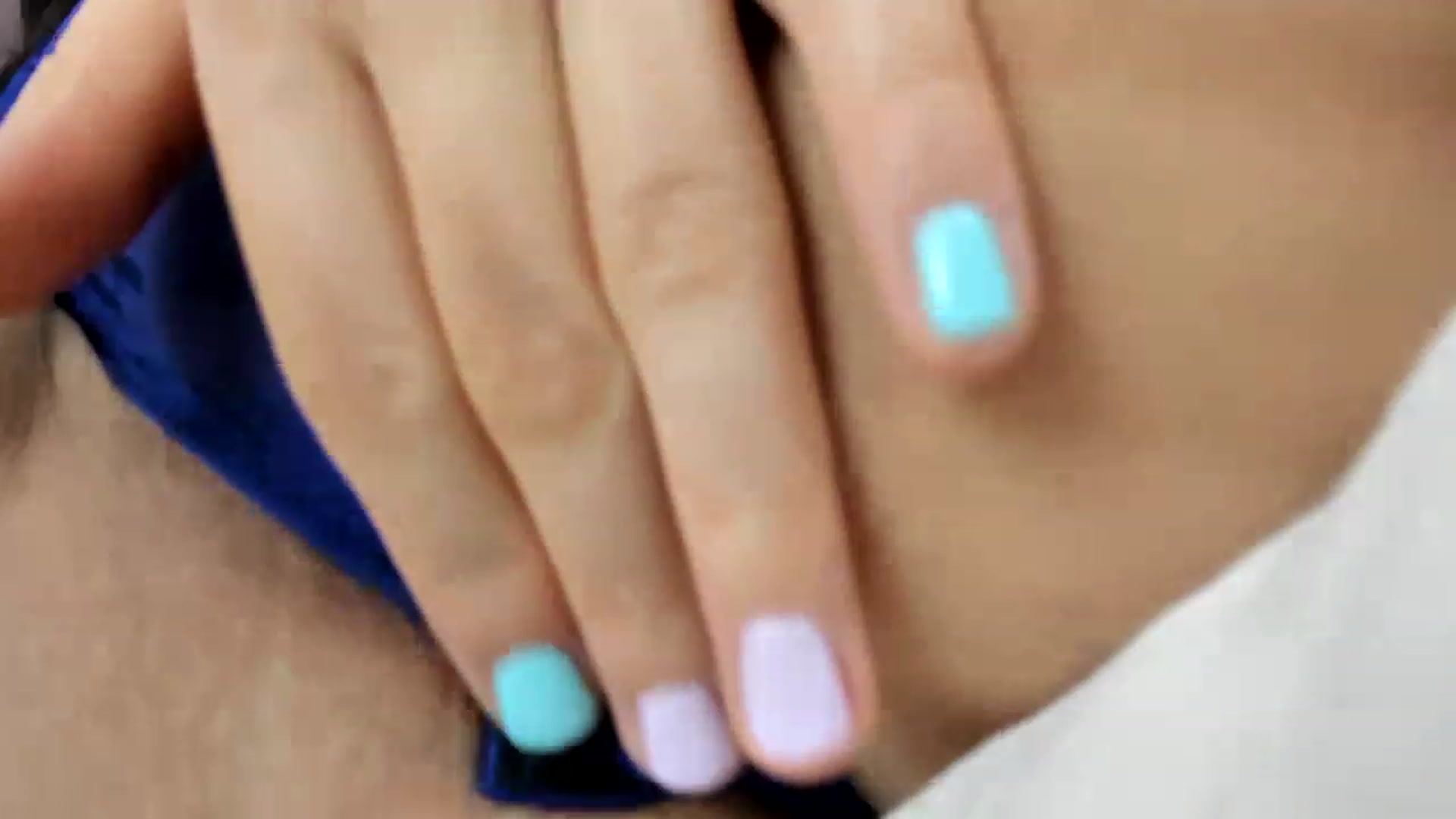 Gallery image thumbnail from Aeena's myfreecams stream on, 04/27/2023, 21:45 image 11 of 20
