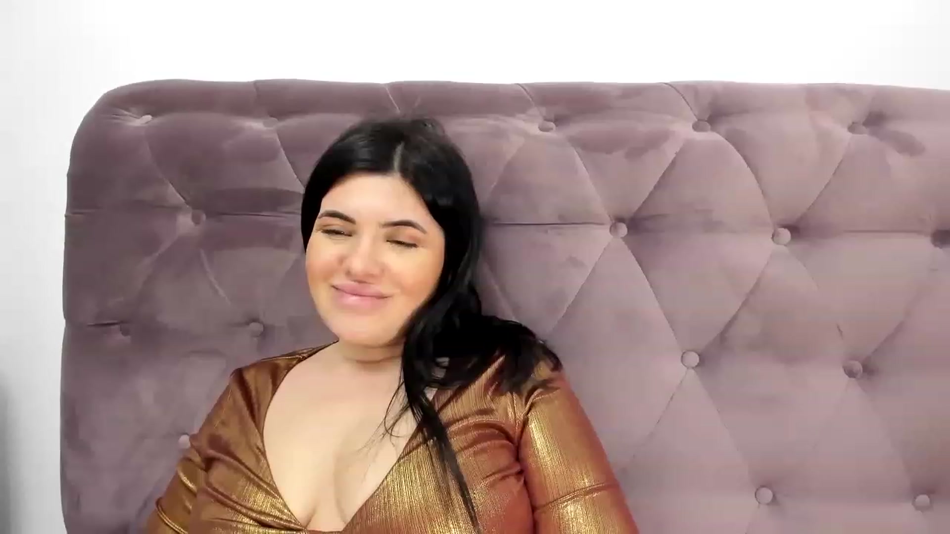 Gallery image thumbnail from Aeena's myfreecams stream on, 04/29/2023, 21:52 image 17 of 20
