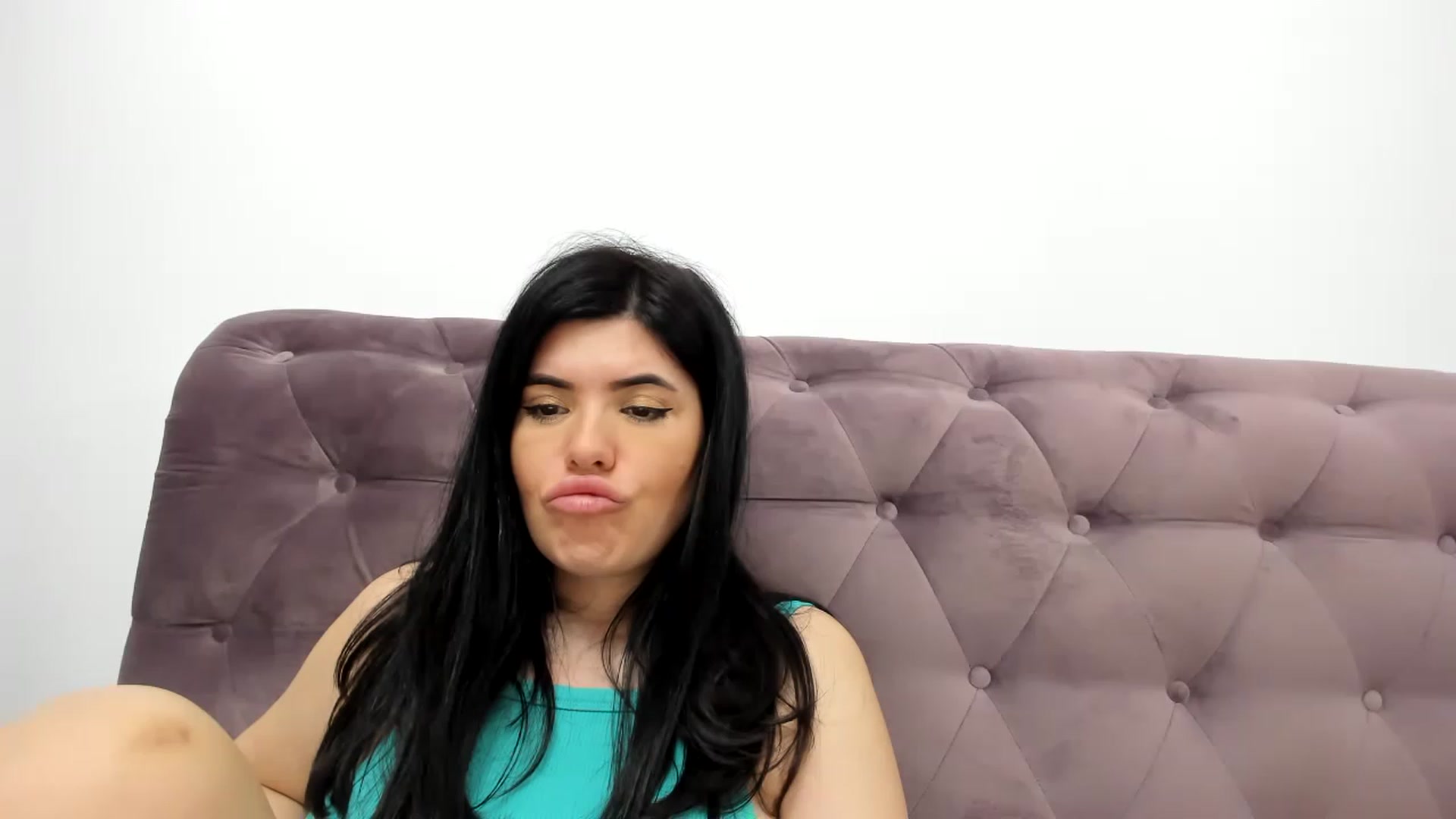 Gallery image thumbnail from Aeena's myfreecams stream on, 05/05/2023, 22:06 image 6 of 20