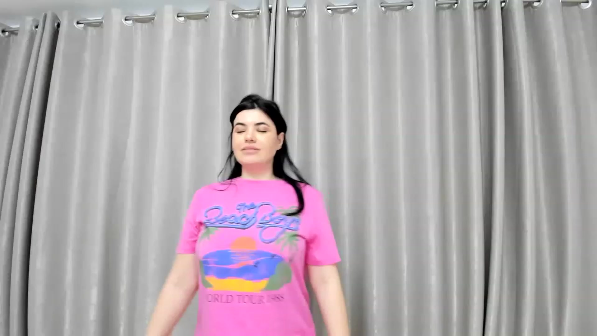 Gallery image thumbnail from Aeena's myfreecams stream on, 06/07/2023, 22:03 image 3 of 20