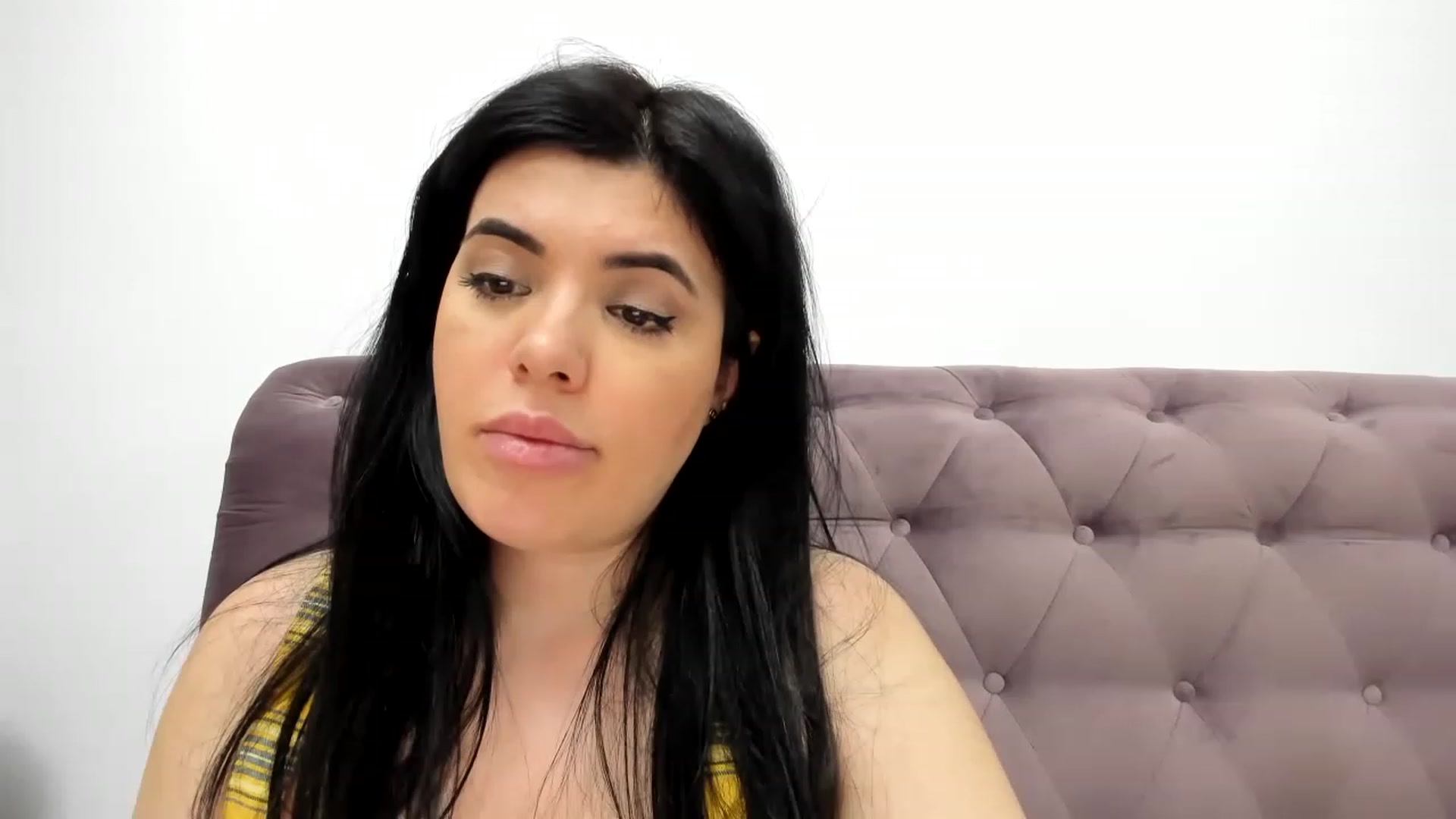 Gallery image thumbnail from Aeena's myfreecams stream on, 06/14/2023, 22:05 image 1 of 20