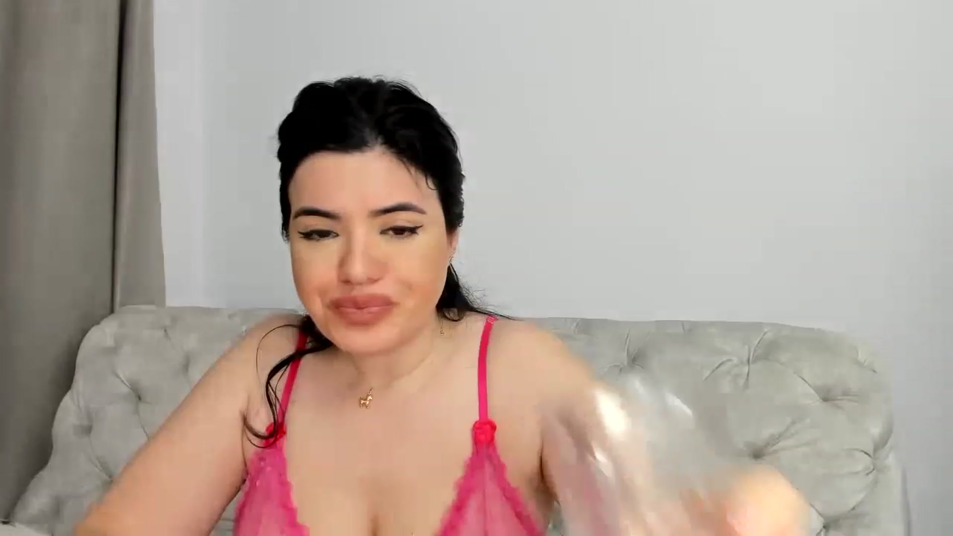 Gallery image thumbnail from Aeena's myfreecams stream on, 06/18/2023, 22:06 image 10 of 20