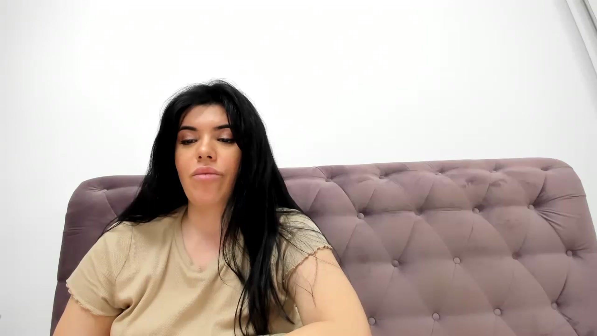 Gallery image thumbnail from Aeena's myfreecams stream on, 06/29/2023, 21:13 image 1 of 20