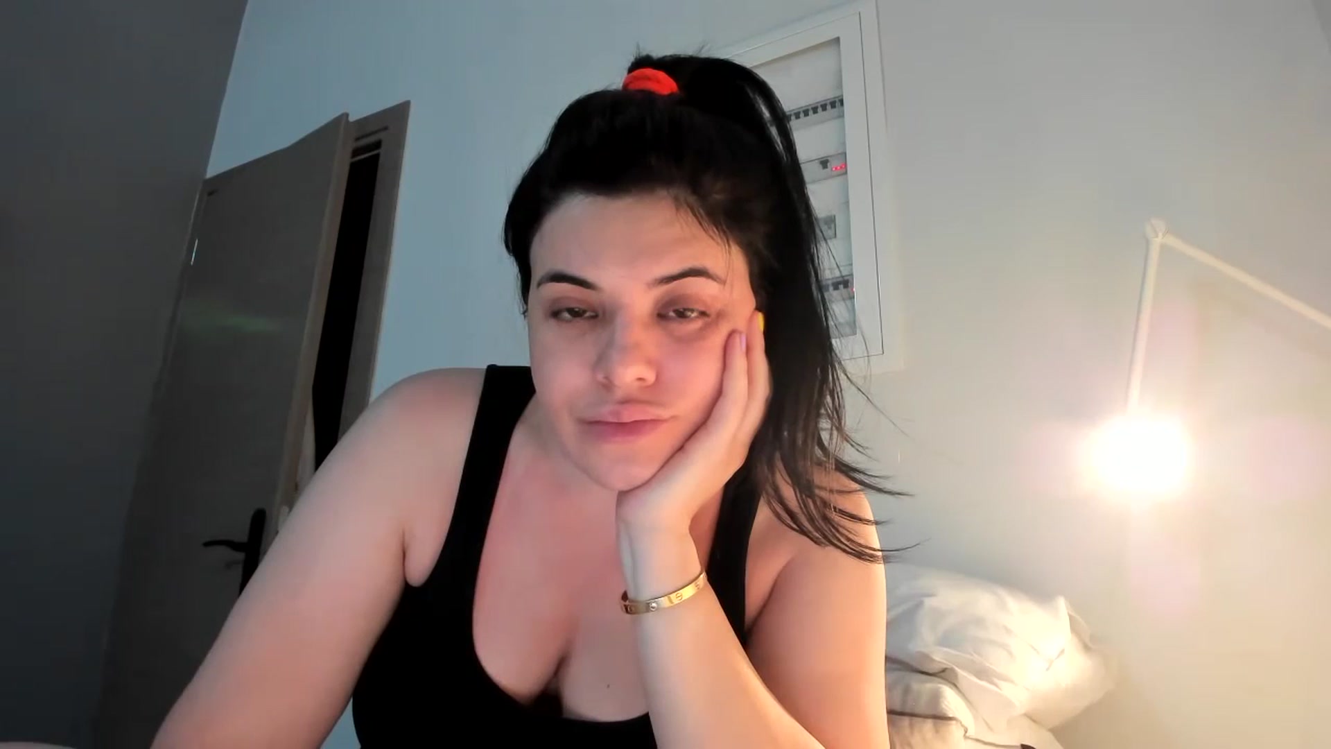 Gallery image thumbnail from Aeena's myfreecams stream on, 07/12/2023, 21:40 image 6 of 20